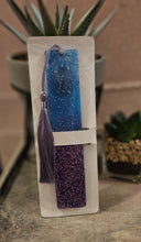 Load image into Gallery viewer, Resin bookmark