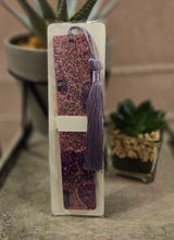 Load image into Gallery viewer, Resin bookmark