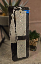 Load image into Gallery viewer, Resin bookmark