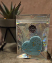 Load image into Gallery viewer, Geode Heart Wax Melt (35g)