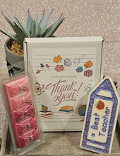 Load image into Gallery viewer, Best Teacher Gift Box β Thank You Wax Melt Set β Teacher Appreciation Gift β End of Term β Custom Scent β 100g Wax β CLP Compliant