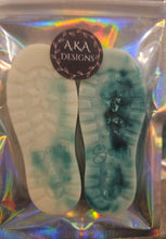 Load image into Gallery viewer, Santa’s boot shaped wax melt - made to order