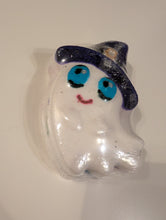 Load image into Gallery viewer, Cute Ghost Bath Bomb 140g | Watermelon Lemonade Scent image 0