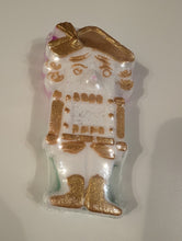 Load image into Gallery viewer, Nutcracker Bath Bomb 100g image 4
