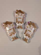 Load image into Gallery viewer, Nutcracker Bath Bomb 100g image 0