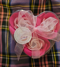 Load image into Gallery viewer, Soap roses 3 pack - pink image 1