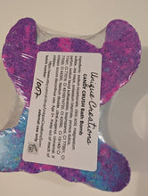 Load image into Gallery viewer, Cute Alien Bath Bomb 145g | various scents image 6