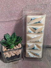 Load image into Gallery viewer, Waxident Woopsie Wax Melts – Discounted Broken & Imperfect Melts - Scented gift - Home Fragrance