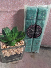 Load image into Gallery viewer, Waxident Woopsie Wax Melts – Discounted Broken & Imperfect Melts - Scented gift - Home Fragrance