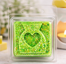 Load image into Gallery viewer, Mini Wax Melt Clamshell – Approx. 15g