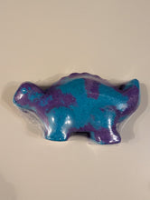 Load image into Gallery viewer, Dinosaur Bath Bomb 200g | Blueberry Cheesecake image 0