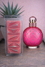 Load image into Gallery viewer, Enchanted dreams Scented Wax Melts -Geode Clamshell