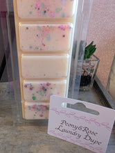 Load image into Gallery viewer, Peony & Rose Scented Wax Melts - 5 cell Clamshell