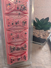 Load image into Gallery viewer, missing cherry Scented Wax Melts -bow Clamshell