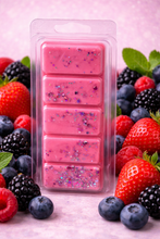 Load image into Gallery viewer, Very Berry Wax Melt Snap Bar | 50g Soy Wax Clamshell