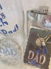 Load image into Gallery viewer, Personalized Gift Box for Him โ Hip Flask, Pint Glass, Keyring & Coaster
