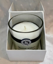 Load image into Gallery viewer, Glass candle in box - cassis & plum blossom