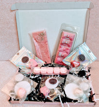 Load image into Gallery viewer, Mother’s Day Wax Melt Mystery Box – Handmade Letterbox Gift for Mum