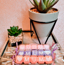 Load image into Gallery viewer, Mum soy wax melt sample sized - cellophane wrapped, color & scent can be customized.