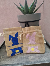 Load image into Gallery viewer, Personalized Easter Jute Bag β Small Gift Bag with Bunny Design β Custom Easter Treat Bag β Filled or Unfilled