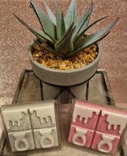 Load image into Gallery viewer, burner clamshell - custom made