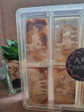 Load image into Gallery viewer, French bull dog shaped wax melts sample box