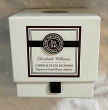 Load image into Gallery viewer, Glass candle in box - cassis & plum blossom
