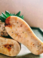 Load image into Gallery viewer, Santa’s boot shaped wax melt - made to order