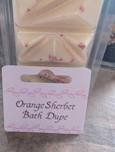 Load image into Gallery viewer, Orange sherbet Scented Wax Melts -Geode Clamshell
