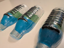Load image into Gallery viewer, Prime bottle bath bomb - aventos scent image 1
