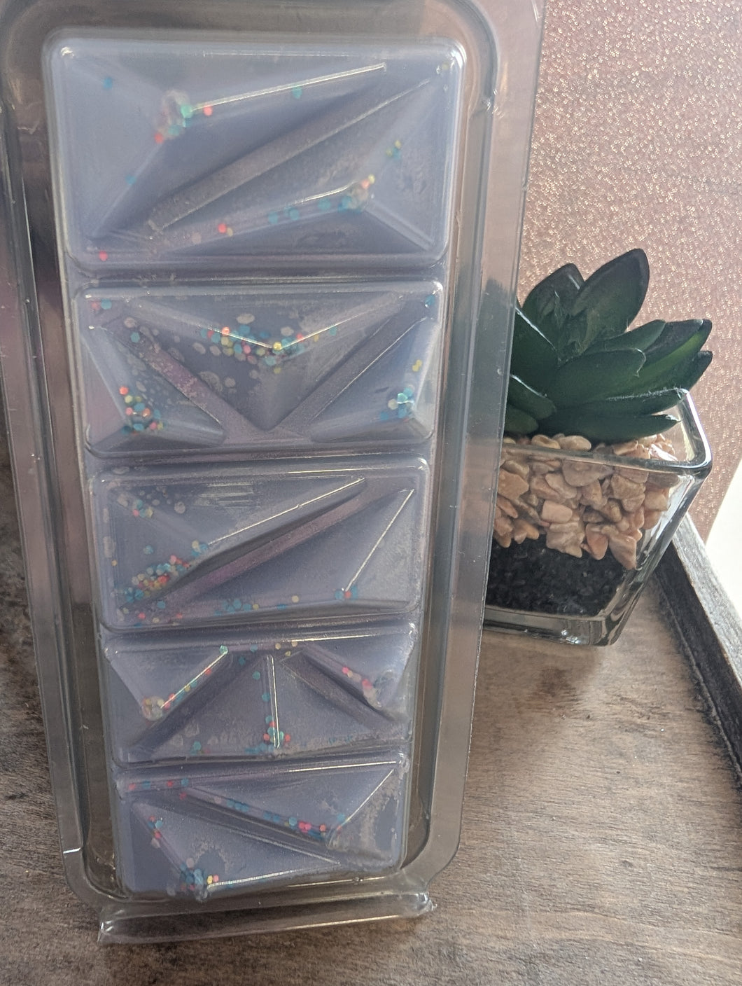 Ice pixie Scented Wax Melts -Geode Clamshell