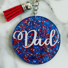 Load image into Gallery viewer, Personalized Gift Box for Him – Hip Flask, Pint Glass, Keyring &amp; Coaster
