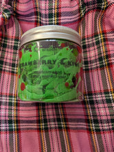 Load image into Gallery viewer, Whipped soap - Strawberry &amp; Kiwi image 0
