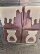 Load image into Gallery viewer, Santa's cookie  Scented Wax Melts - Burner Clamshell
