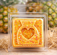 Load image into Gallery viewer, Mini Wax Melt Clamshell – Approx. 15g
