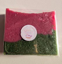 Load image into Gallery viewer, Aloe Watermelon Soap Bar (100g) – Handmade Vegan Fruity Soap image 2
