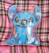 Load image into Gallery viewer, Cute Alien Bath Bomb 145g | various scents image 0
