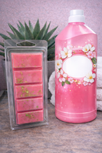 Load image into Gallery viewer, first blooms Scented Wax Melts - 5 cell Clamshell
