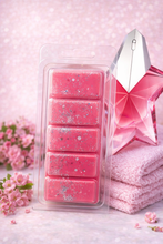 Load image into Gallery viewer, Celestia Wax Melt Snap Bar – 50g | Soy Wax Clamshell
