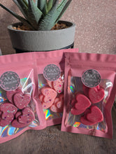 Load image into Gallery viewer, Double Heart Wax Melt Samples (3 Pack) – Choose Your Scent | Approx 20g Total
