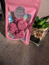 Load image into Gallery viewer, Double Heart Wax Melt Samples (3 Pack) – Choose Your Scent | Approx 20g Total
