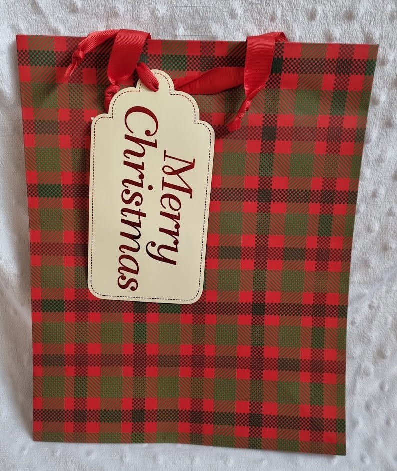 Tartan Merry Christmas gift bag.