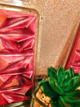 Load image into Gallery viewer, Rose scented soy wax melt geo clamshell
