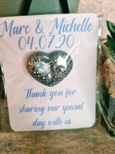 Load image into Gallery viewer, Personalized Wedding favor - resin heart, color can be customized. gift ideas for wedding guests. favor idea. thank you
