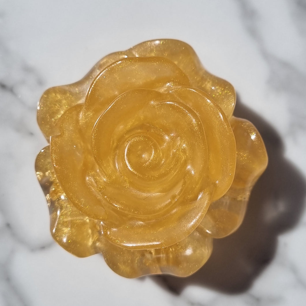 Resin rose