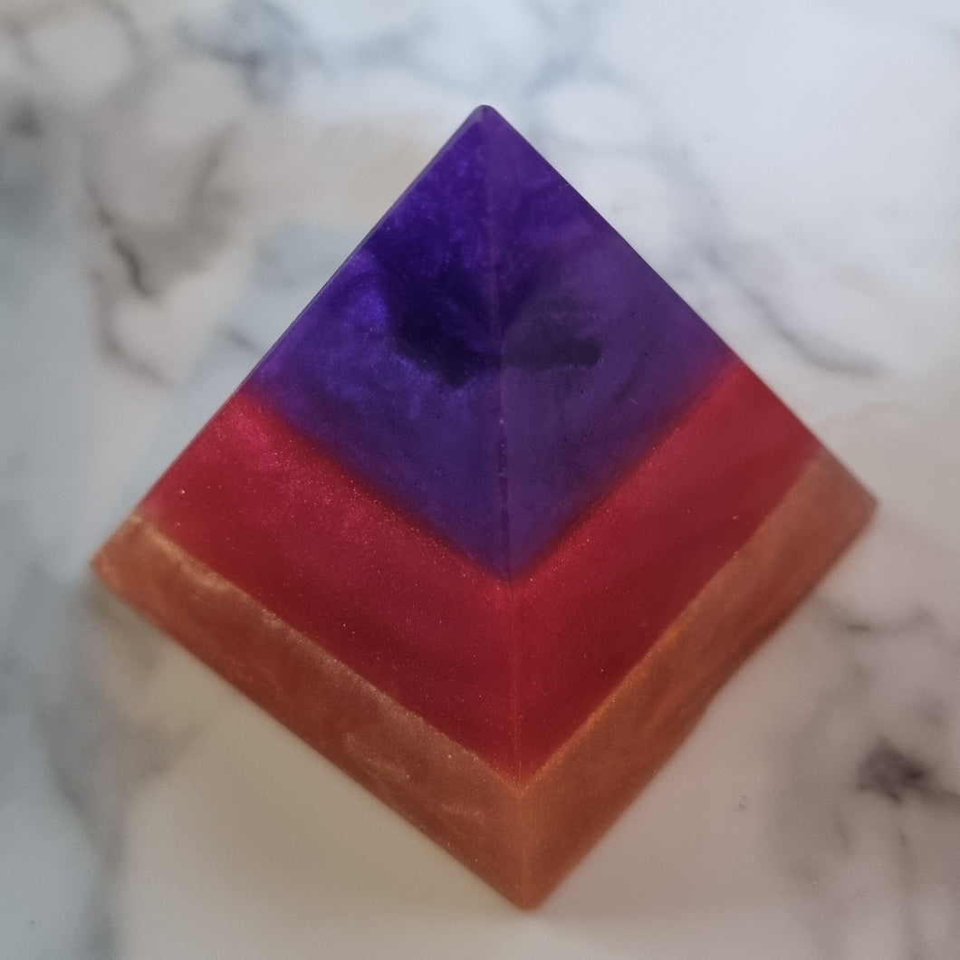 Mini resin pyramid