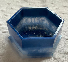 Load image into Gallery viewer, resin trinket dish - custom made
