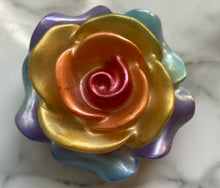 Load image into Gallery viewer, Rainbow rose -resin
